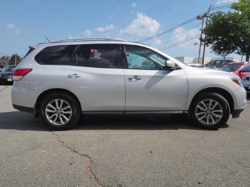 2015 Nissan Pathfinder 4WD 4dr SV Brilliant Silver, Beverly, MA