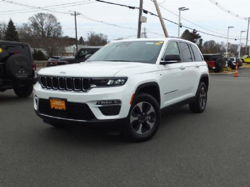 2023 Jeep Grand Cherokee 4xe 4xe Bright White Clearcoat, Lynnfield, MA